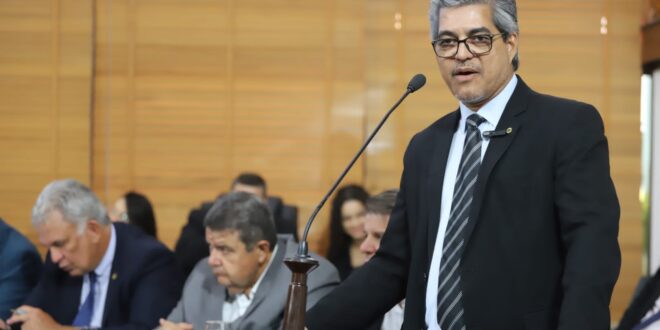 Edvaldo Magalhães defende que compras governamentais priorizem produtos e serviços oferecidos pelo cooperativismo no Acre