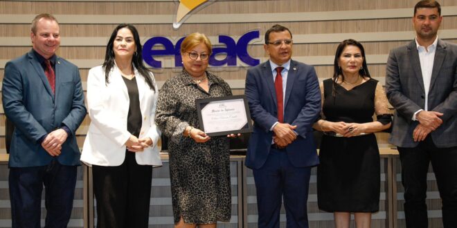 Aleac entrega honrarias a moradores ilustres de Cruzeiro do Sul