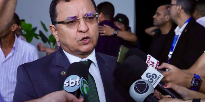Gonzaga dirige audiência pública que objetiva impulsionar desenvolvimento econômico do Juruá