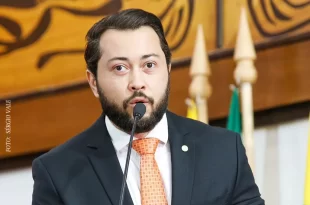 Após secretaria negar ônibus escolar para alunos, Jarude questiona prioridade do Governo que vai gastar 120 mil com palestra
