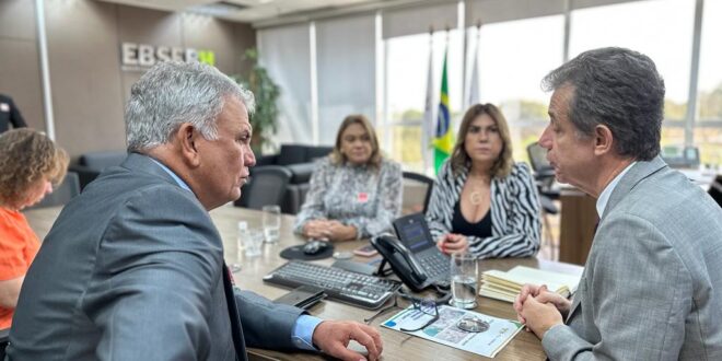 Petecão garante R$ 500 mil para a adequação do projeto do Hospital Universitário da Ufac