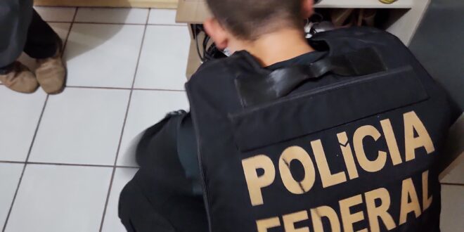 Polícia Federal deflagra operação contra organização criminosa no AC, GO e MT