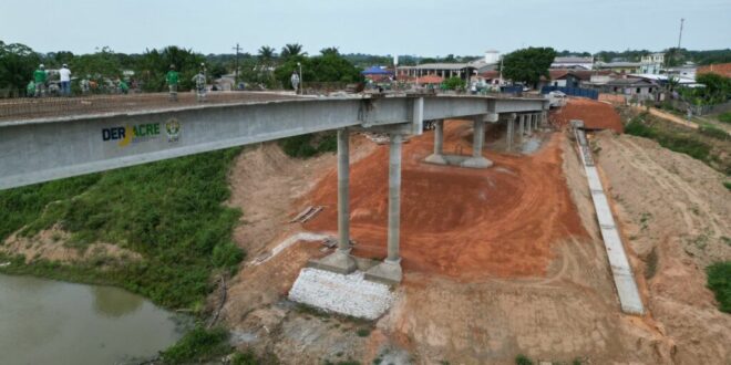 Obra da segunda ponte de Sena Madureira está 90% concluída