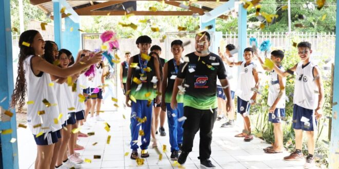 Escola Santa Maria II recepciona alunos que participaram dos jogos escolares