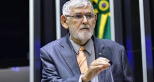 Comissão aprova projeto que invalida multas sem notificação eletrônica