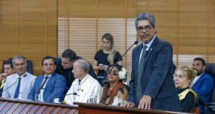 “Homenagear a nossa Academia Acreana de Letras, é cuidarmos da nossa história”, enfatiza Edvaldo Magalhães