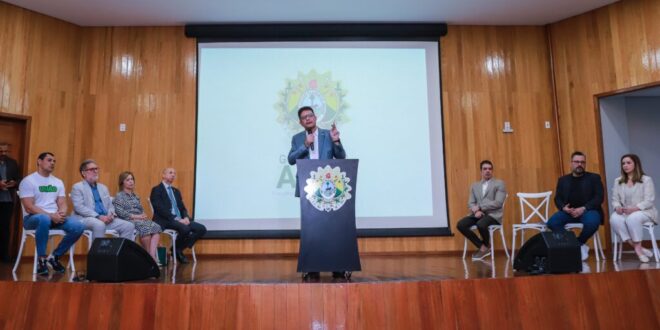 Discussão sobre distribuição de emendas reúne governo, judiciário e parlamentares