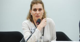 Governo conclui plano para garantir rádios comunitárias em todos os municípios do País
