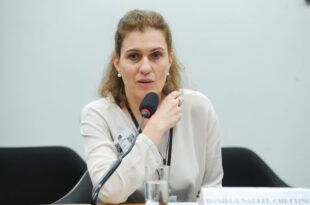 Governo conclui plano para garantir rádios comunitárias em todos os municípios do País