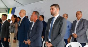 Nicolau Júnior prestigia entrega de veículos e enaltece investimentos da gestão de Gladson