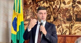 Nicolau Júnior manifesta apoio e solidariedade ao governo Gladson, alvo de pedido de afastamento do cargo