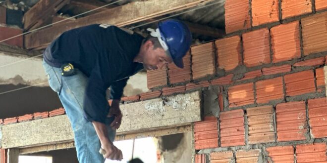 Hospital de Feijó passa por reforma