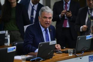 Petecão comemora sanção da lei que garante pensão para filhos e dependentes de vítimas de feminicídio