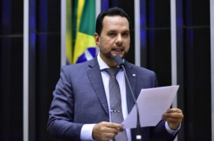 Projeto cria programa para incentivar implantação de novos negócios no País