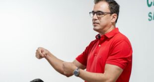 "Essa denúncia é apenas o começo", diz Daniel Zen sobre pedido de afastamento do governador do Acre