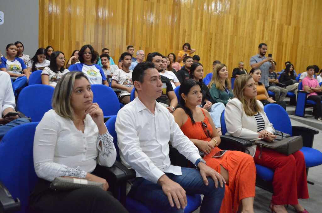 Educação e TRE promovem cidadania e consciência política entre estudantes