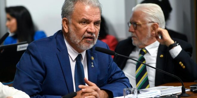 Projeto de Petecão permitirá voos domésticos de empresas estrangeiras na Amazônia é aprovado em Comissão
