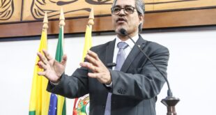 Edvaldo Magalhães se posiciona contrário à articulação do governo para contrair empréstimos de até R$ 2,5 bilhões sem autorização legislativa