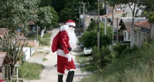 Coluna da Angélica- A cor da roupa do Papai Noel vai reduzir o preço da cesta básica em Rio Branco?