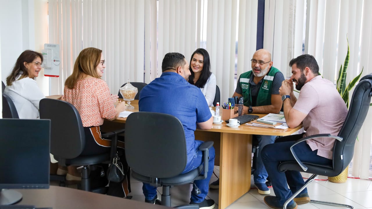 Sesacre e Ieptec assinam termo de cooperação para implantação de Escola de Saúde Pública do Acre