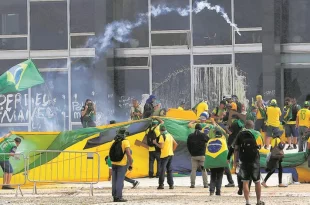 Coluna da Angélica- Aniversário do Dia da Infâmia