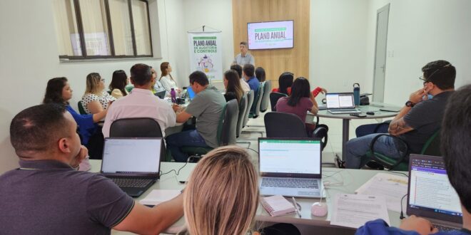 CGE capacita gestores para elaboração de Plano Anual de Auditoria e Controle