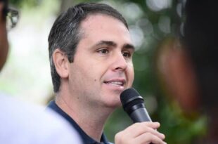 Marcus Alexandre convida professor João Correia para coordenar seu plano de trabalho para a gestão municipal