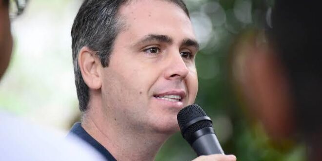 Marcus Alexandre convida professor João Correia para coordenar seu plano de trabalho para a gestão municipal