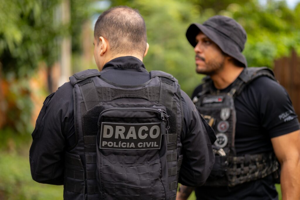  Polícia Civil desarticula rede de traficantes no Acre e prende 43 pessoas