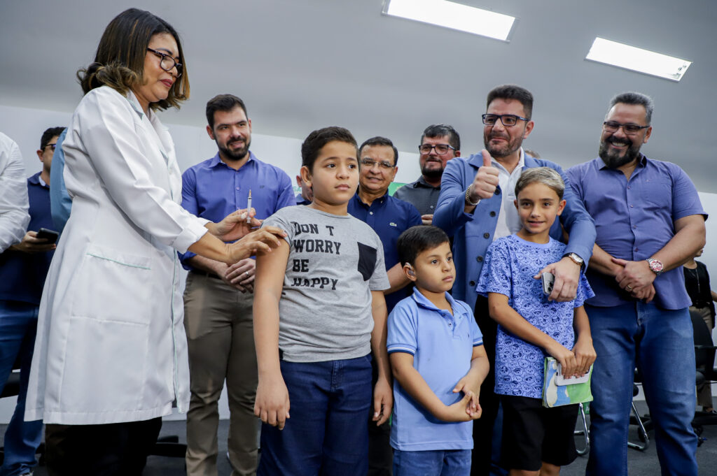 Acre é o primeiro estado da região Norte a iniciar campanha de vacinação contra a dengue