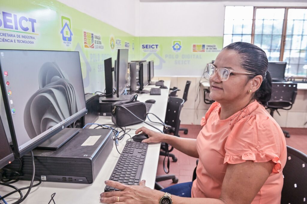 Cursos do Polo Digital são disponibilizados para a população da Baixada da Sobral