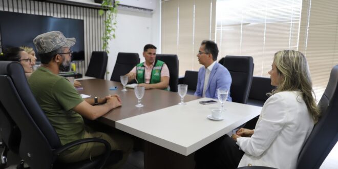 DPE/AC realiza reunião de alinhamento com instituições para Central de Emissão de Documentos para Desabrigados