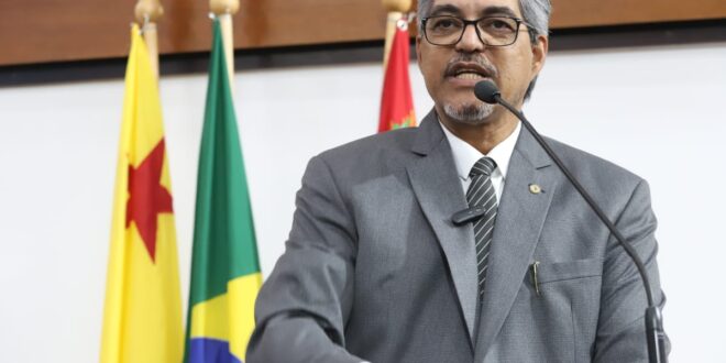 Edvaldo Magalhães defende prorrogação do prazo de validade do concurso da Polícia Civil