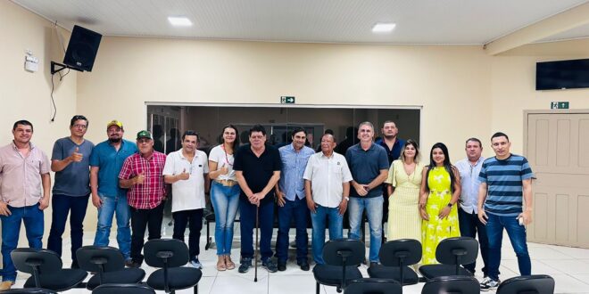 Lideranças do MDB fazem convite oficial para que Moisés Moreira seja candidato a prefeito do Quinari pela sigla