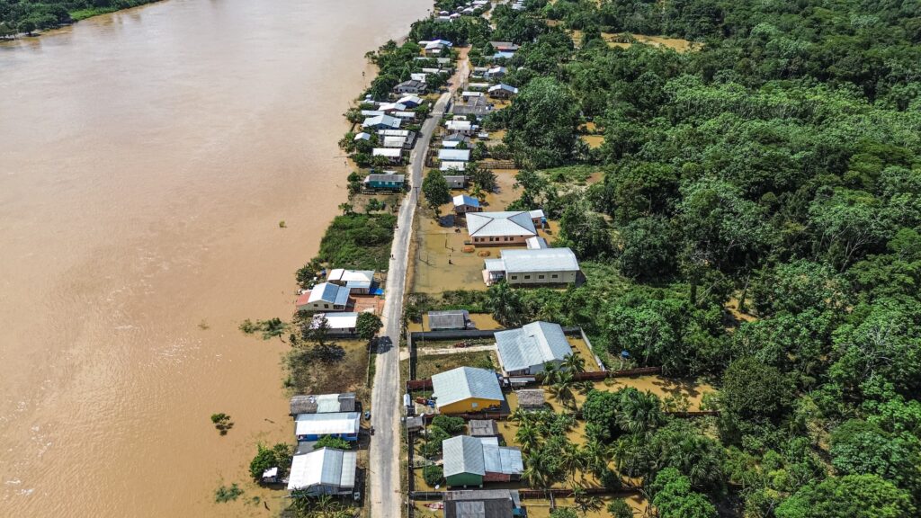 Cruzeiro do Sul: Rio Juruá baixa 18cm em 24 horas