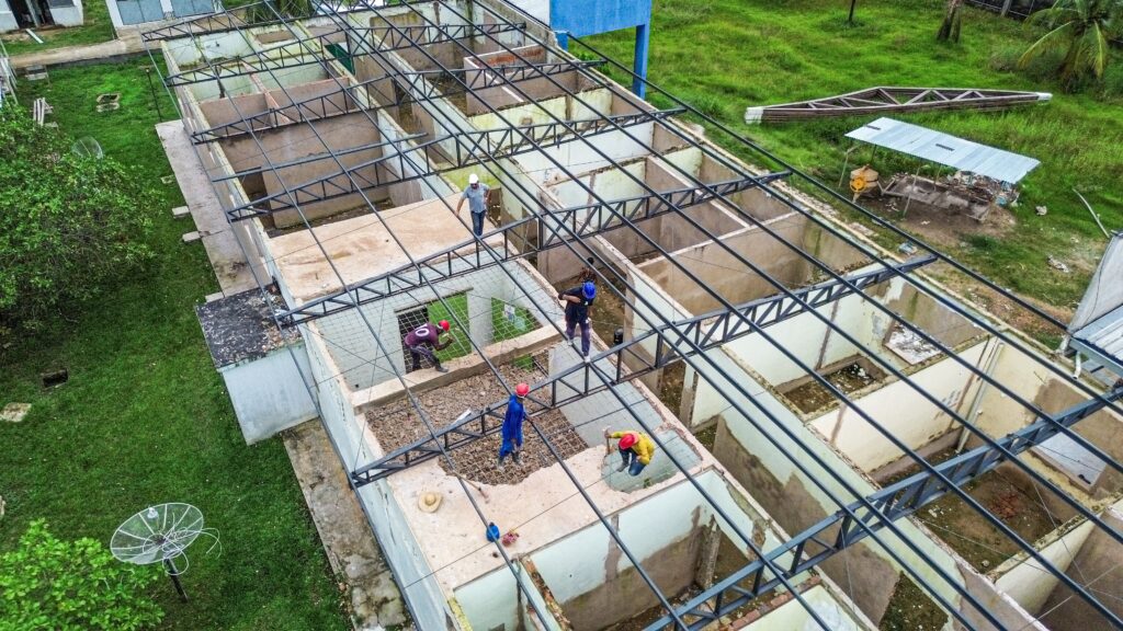 Obra do Hospital de Feijó avança com investimentos do Estado
