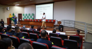 Educação promove workshop para integrar policiais militares e equipe de ensino