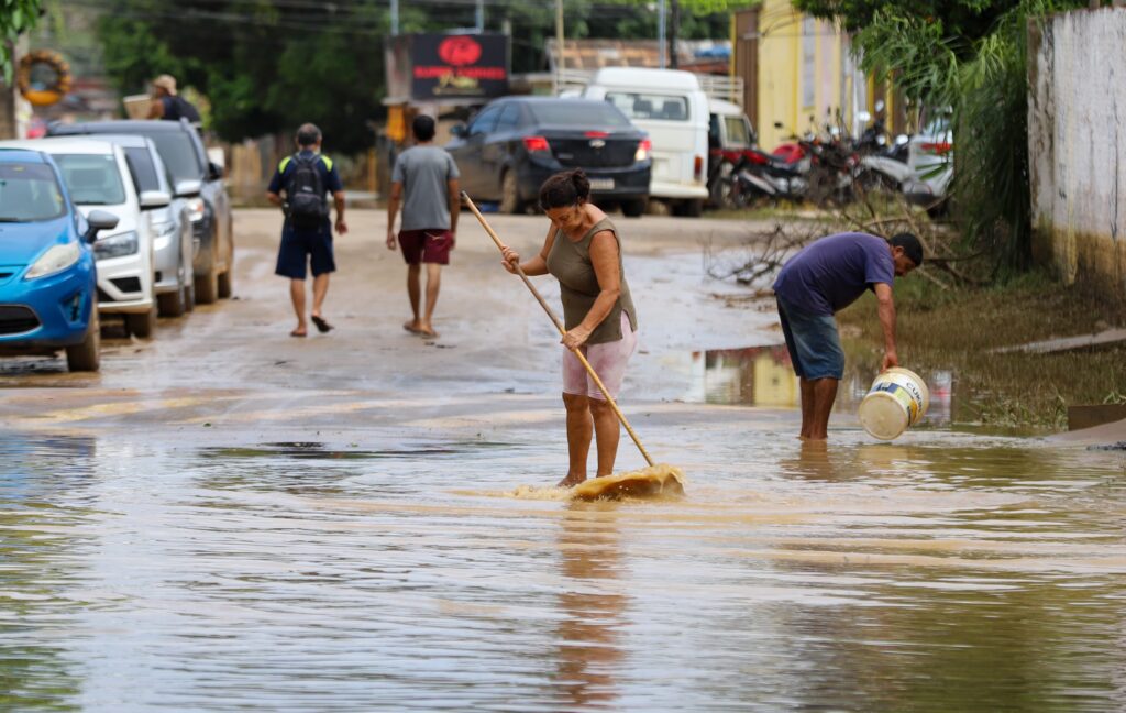 Rio Acre continua apresentando sinais de vazante em Rio Branco 