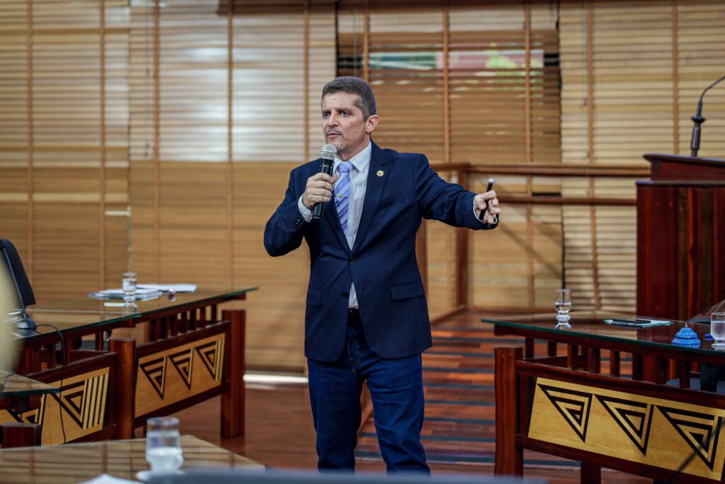 AGEAC apresenta prestação de contas e metas futuras de gestão 