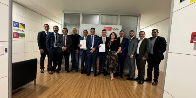 Em Brasília, deputados e governador do Acre garantem reconstrução da BR e moradias para atingidos pela alagação