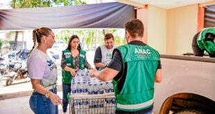 Agência de Negócios do Estado realiza doação à campanha Juntos Pelo Acre