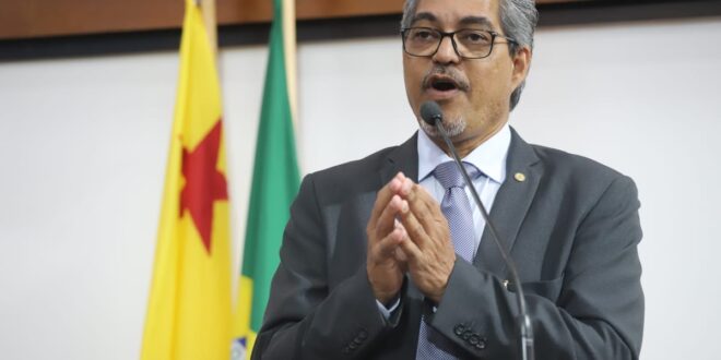 Edvaldo Magalhães defende convocação dos aprovados do concurso da Saúde e diz que há previsão para segunda quinzena de abril
