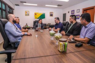 Gonzaga debate construção de parque tecnológico no Acre com Alan Rick e secretário Ricardo Brandão