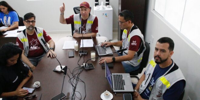 Procurador-geral faz reunião com Grupo Especial de Apoio e Atuação para Prevenção e Resposta a Emergências ou Estado de Calamidade