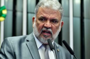 Petecão quer proibir açúcares e adoçantes em alimentos para crianças