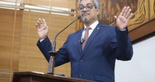 Edvaldo apresenta projeto de decreto legislativo para sustar atos que destituíram diretora e coordenadora de ensino da Escola Armando Nogueira: “oportunizar o direito de defesa”