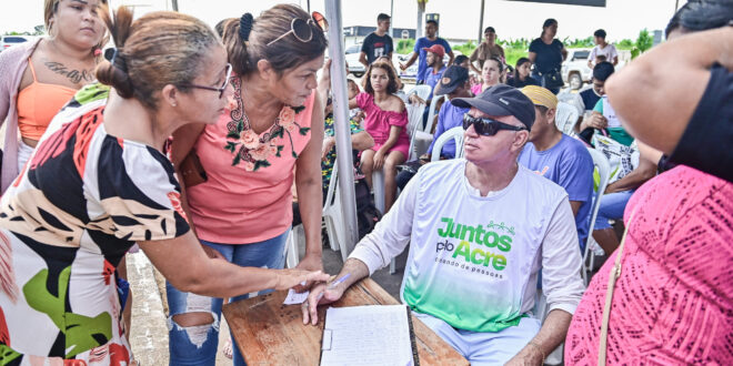 Programa Juntos pelo Acre levou cidadania à Cidade do Povo