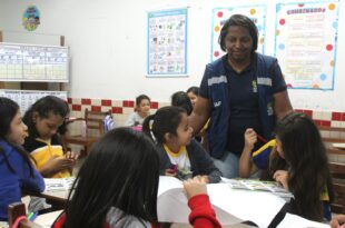 Técnicos do Idaf levam conhecimento sobre combate à monilíase para alunos da rede pública
