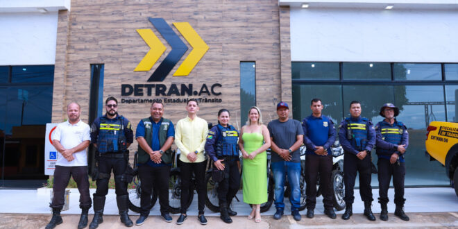 Detran entrega motocicletas e nova sede à Fiscalização de Trânsito em Brasileia