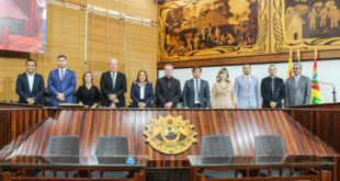 Procuradoria-Geral do Estado é homenageada em sessão solene na Assembleia Legislativa do Acre
